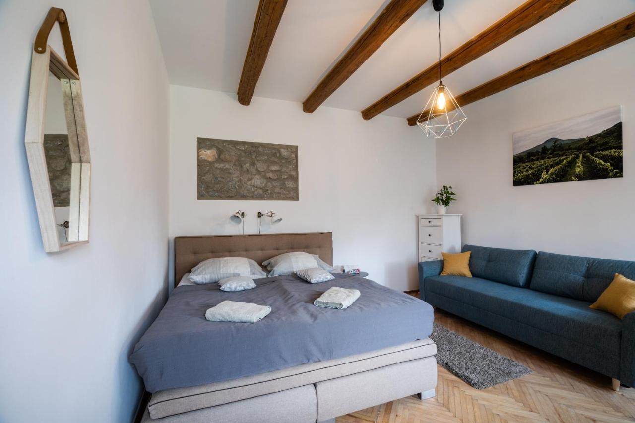 Appartamento Milio Apartman Badacsony Badacsonytördemic Esterno foto