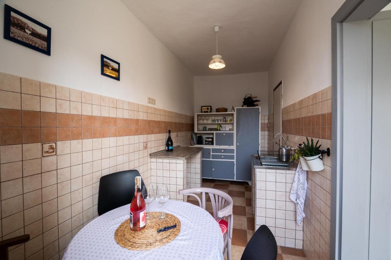 Appartamento Milio Apartman Badacsony Badacsonytördemic Esterno foto