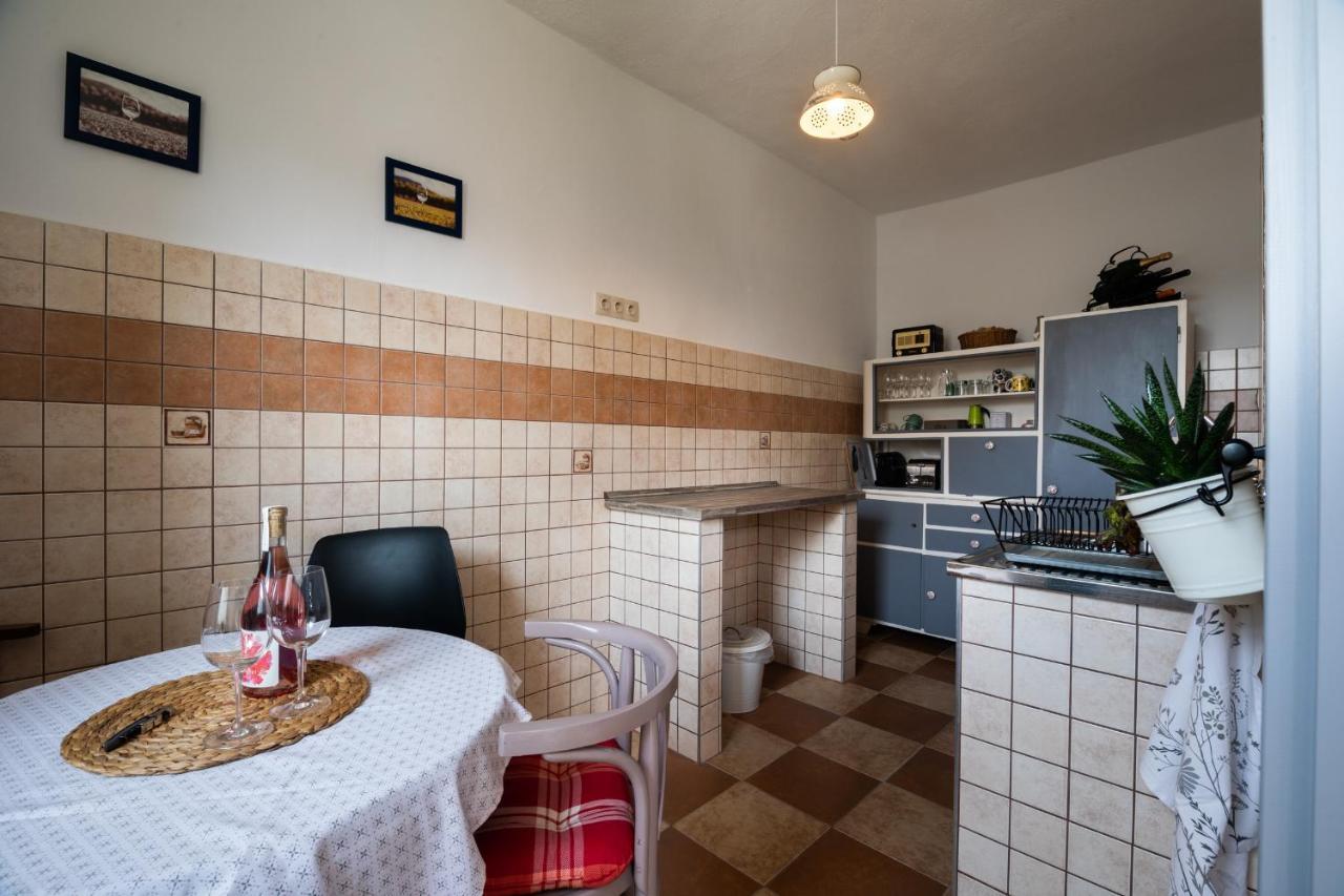 Appartamento Milio Apartman Badacsony Badacsonytördemic Esterno foto